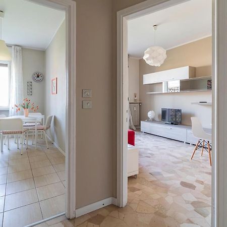 Altido Trendy Flat With Balcony, Easy Access To Milan Centre Apartman Kültér fotó
